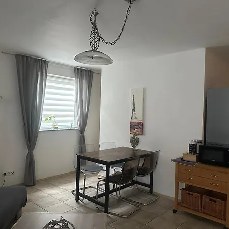 Am Nurburgring アパート